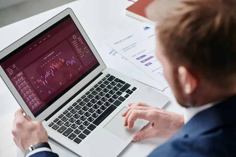 Decoding the Black Box: How Independent Business Writers Are Mastering Platform Algorithms Without Spending a Dollar on Ads