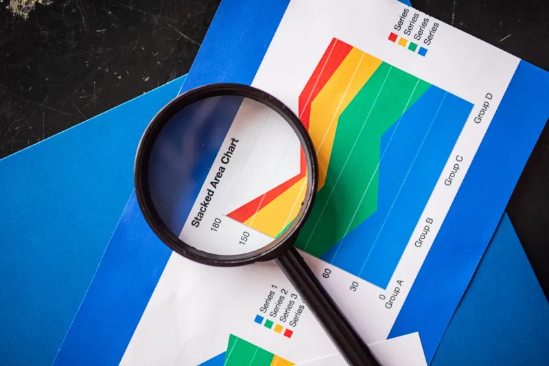 Doubt as a Feature: How Independent Business Writers Are Converting Reader Skepticism Into Their Strongest Credibility Signal