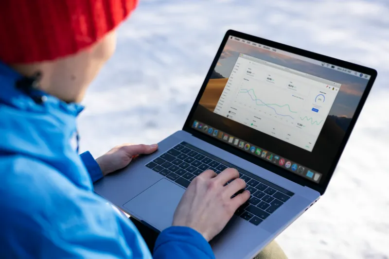 Proof Over Pedigree: How Business Bloggers Are Winning Audience Trust Without the Diploma on the Wall