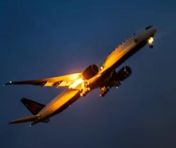 Air Canada Boeing Flight AC872 catches fire
